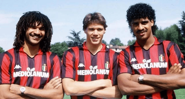 欧冠前瞻：多特蒙德VS国际米兰 周三003焦点战 主场生死战VS客场冲线劲旅的攻防博弈